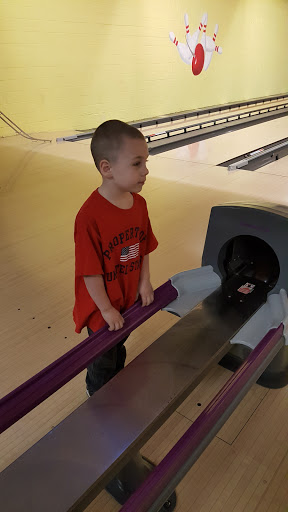 Bowling Alley «Cherry Hill Lanes North», reviews and photos, 6697 Dixie Hwy, Village of Clarkston, MI 48346, USA