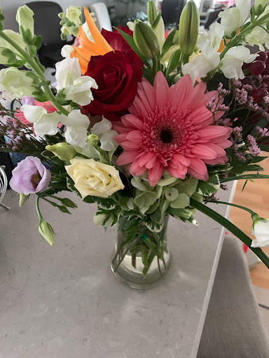 Florist «Carriage House Flowers», reviews and photos, 141 E Post Rd, White Plains, NY 10601, USA