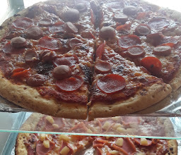 Migue's Pizzas photo