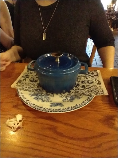 American Restaurant «Cracker Barrel Old Country Store», reviews and photos, 800 N Interstate Dr, Norman, OK 73072, USA