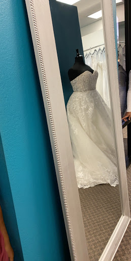 Bridal Shop «Brilliant Bridal», reviews and photos, 520 W Union Hills Dr #102, Phoenix, AZ 85027, USA