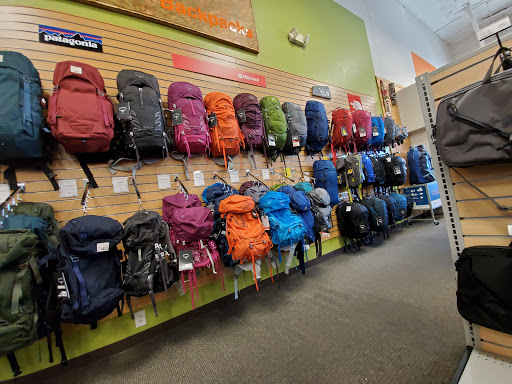 Outdoor Sports Store «Summit Hut», reviews and photos, 7745 N Oracle Rd, Oro Valley, AZ 85704, USA