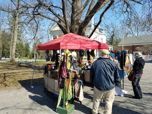 Produce Market «Douglass Loop Farmers Market», reviews and photos, 2005 Douglass Blvd, Louisville, KY 40205, USA