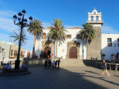 Asociación Cultural Comisión de Fiestas de San Roque C. Francisco Montesdeoca y García, 1, 38450 Garachico, Santa Cruz de Tenerife, España