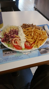 Plats et boissons du Niels Kebab à Lussac-les-Châteaux - n°5