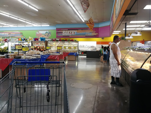 Supermarket «Food City», reviews and photos, 1940 W Indian School Rd, Phoenix, AZ 85015, USA