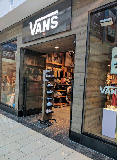 Shoe Store «Vans», reviews and photos, 2601 Preston Rd, Frisco, TX 75034, USA