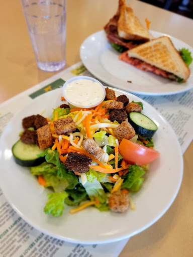 American Restaurant «Newport Creamery», reviews and photos, 296 County Rd, Barrington, RI 02806, USA