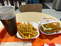 Sandwich au poulet du Restaurant américain Popeyes - République à Paris - n°1