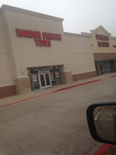 Hardware Store «Harbor Freight Tools», reviews and photos, 1102 W Arbrook Blvd # 104, Arlington, TX 76015, USA