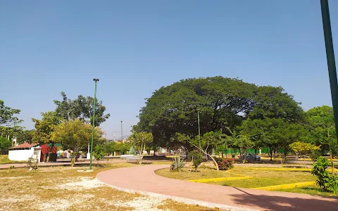 Parque de la Mujer Soldado image