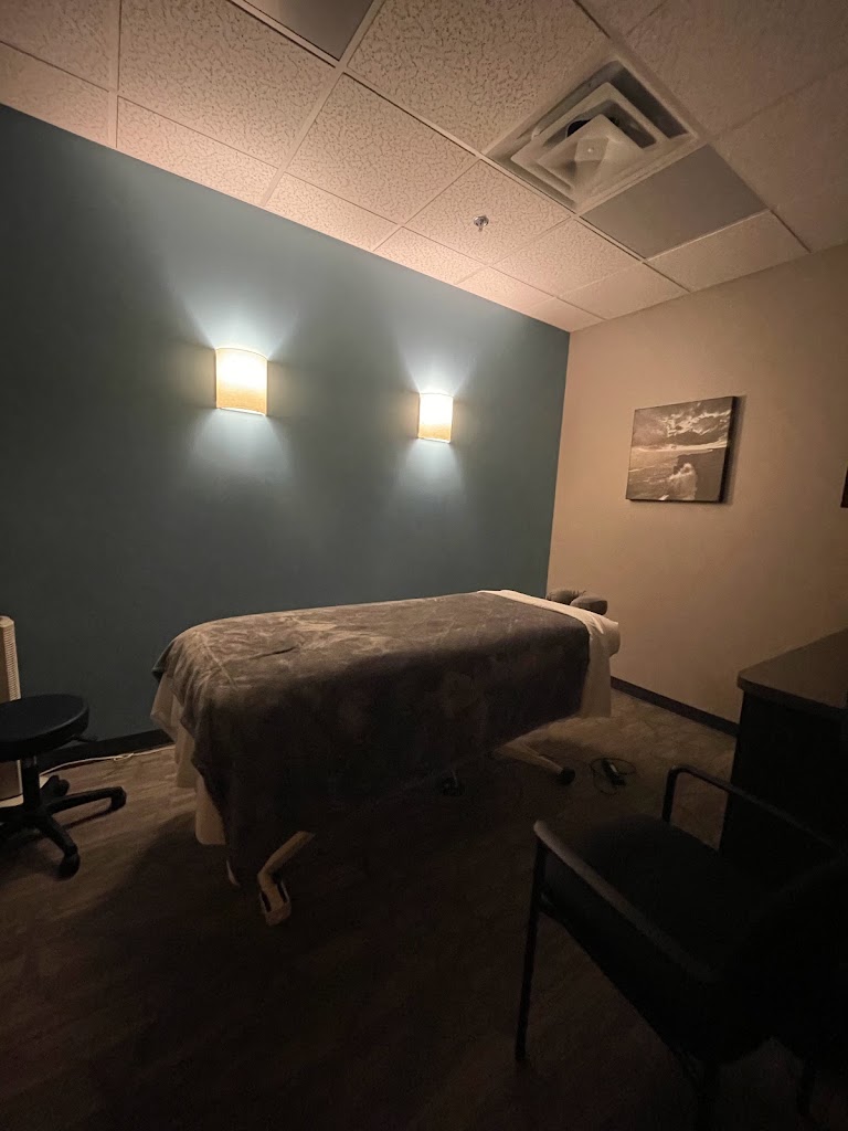 Hand and Stone Massage and Facial Spa 78634