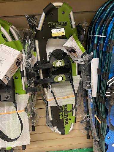 Sporting Goods Store «Bass Pro Shops», reviews and photos, 6425 Daniel Burnham Dr, Portage, IN 46368, USA