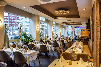 Anatolia Cafe Restaurant Frankfurt am Main - Zeil 23, 60313 Frankfurt am Main, Germany