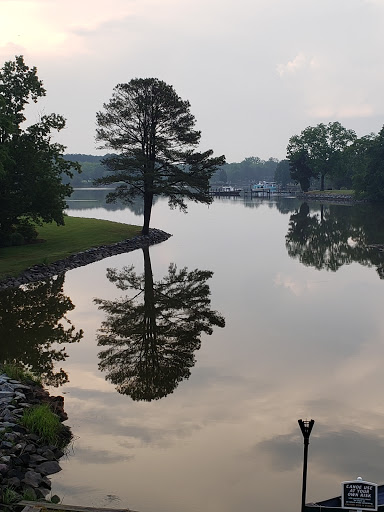 Banquet Hall «The Oaks Waterfront Inn and Events», reviews and photos, 25876 Royal Oak Rd, Easton, MD 21601, USA