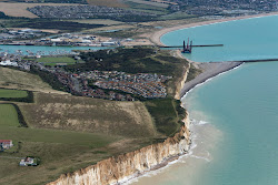 Newhaven beach'in fotoğrafı dağlarla çevrili
