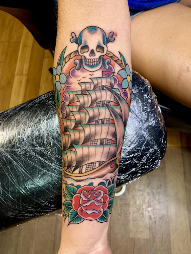Explore meaningful finger tattoo ideas, creative tattoo ideas in Columbus, available at Sweet Baby Octane