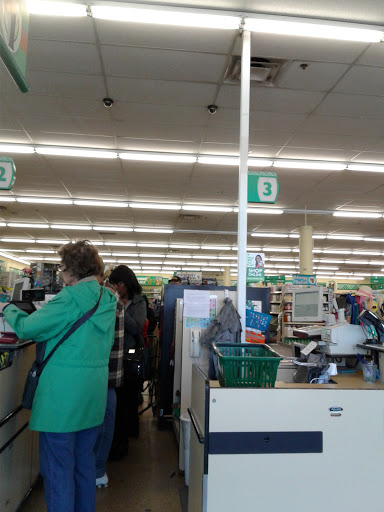 Dollar Store «Dollar Tree», reviews and photos, 278 E Geneva Rd, Wheaton, IL 60187, USA