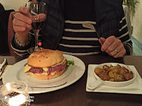 Hamburger du Crêperie Le Cosy à Loire-Authion - n°8
