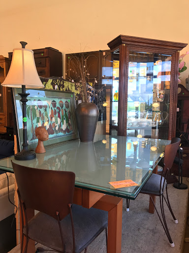 Furniture Store «Uhuru Furniture & Collectibles», reviews and photos, 832 N Broad St, Philadelphia, PA 19130, USA