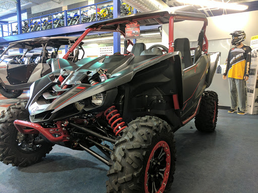 Motorcycle Dealer «RideNow Powersports Phoenix», reviews and photos, 17202 N Cave Creek Rd, Phoenix, AZ 85032, USA