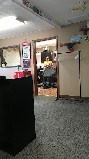 Barber Shop «Barber Kuts», reviews and photos, 3003 Johnson Ave NW, Cedar Rapids, IA 52405, USA