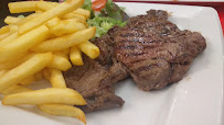 Steak du Restaurant Brasserie Tabac Le Maillot - Point Nickel à Paris - n°3