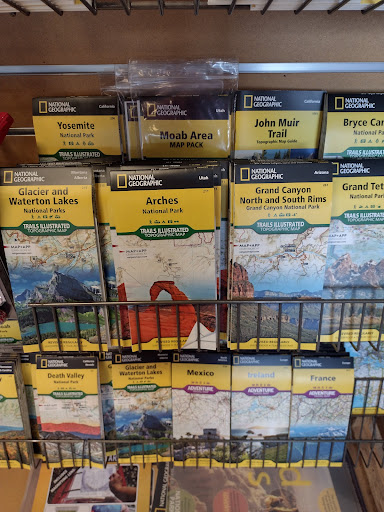 Camping Store «REI», reviews and photos, 766 E Big Beaver Rd, Troy, MI 48083, USA