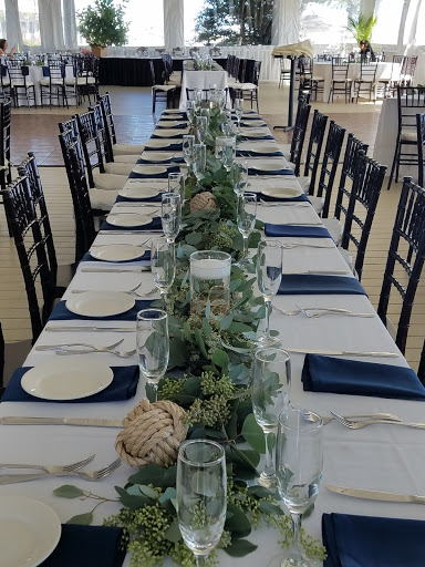 Florist «Country Village Florist and Gifts, Inc.», reviews and photos, 212 E Main St, East Islip, NY 11730, USA