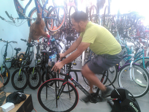 Bicycle Store «Houston Cycling Centres Southwest», reviews and photos, 6607 S Braeswood Blvd, Houston, TX 77096, USA