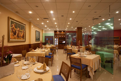 Restaurante Neptuno Benicarló - Passeig Marítim, 94, 12580 Benicarló, Castelló, Spain