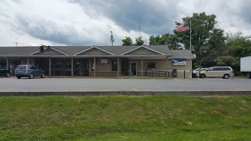 Convenience Store «Slanesville General Store», reviews and photos, 100 N Main St, Slanesville, WV 25444, USA