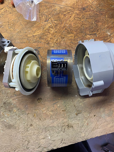 Appliance Store «J & B Appliance», reviews and photos, 9081 Darrow Rd, Twinsburg, OH 44087, USA