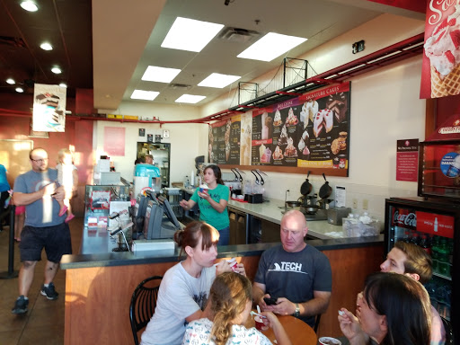 Ice Cream Shop «Cold Stone Creamery», reviews and photos, 2970 E Germann Rd #5, Chandler, AZ 85286, USA