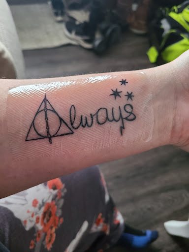 Tattoo Shop «Mecca Tattoo», reviews and photos, 115 S Broad St, Mankato, MN 56001, USA