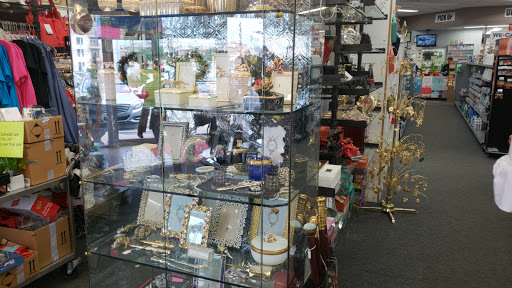 Pharmacy «Briargrove Pharmacy & Gifts», reviews and photos, 6435 San Felipe St, Houston, TX 77057, USA