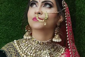 Akarshan Beauty Care & Makeover- Bridal Makeup in Budaun image