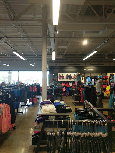 Clothing Store «Nike Factory Store», reviews and photos, 10746 Emerald Coast Pkwy #159, Destin, FL 32550, USA