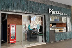 Pizzería Piazza di Pezzi - Las Setas image