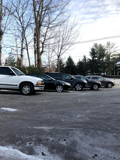 Auto Repair Shop «Springdale Automotive (Brownsboro)», reviews and photos, 8005 Brownsboro Rd, Louisville, KY 40241, USA