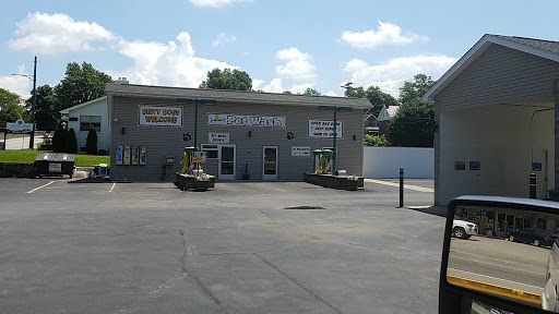 Tiny Bubbles Car Wash & Pet