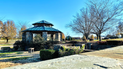 Funeral Home «Woodlawn-Roesch-Patton Funeral Home & Me», reviews and photos, 660 Thompson Ln, Nashville, TN 37204, USA