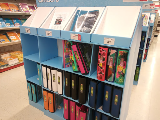 Office Supply Store «Staples», reviews and photos, 23131 Michigan Ave, Dearborn, MI 48124, USA