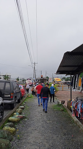 Opiniones de Terminal Terrestre De La Concordia en La Concordia - Servicio de transporte