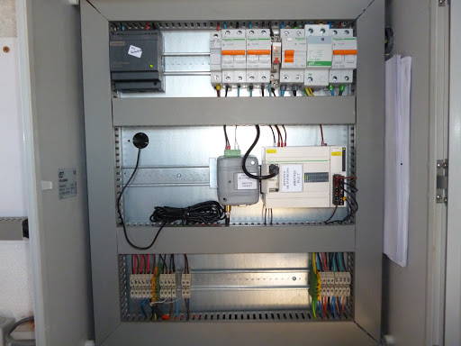 Electricidad Hermanos Fernández Calvo en Guardo, Palencia