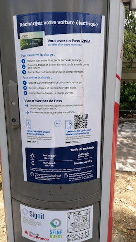 Kiwhi Pass Charging Station à Boulogne-Billancourt