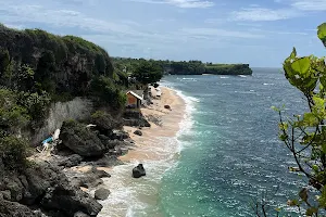 Tebing Pantai Balangan image