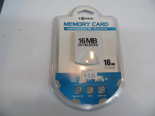 Video Game Store «Retro-Taku Videogames», reviews and photos, 507 West 11 Mile Road, Madison Heights, MI 48071, USA