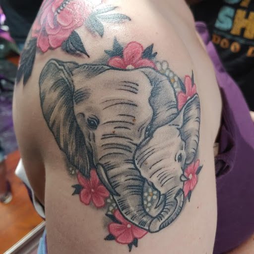 Tattoo Shop «Fury Styles Tattoos Shop», reviews and photos, 4287 N Expy, Hampton, GA 30228, USA