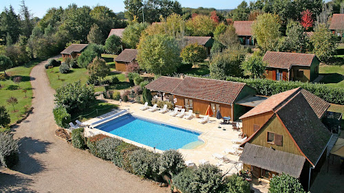 Hameau Des Laurières SARL à Saint-Avit-Sénieur